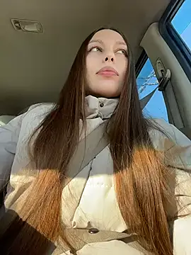 Snapshot of LeiaMood chatting on February 23, 5:49 am LeiaMood online show from February 23, 5:49 am