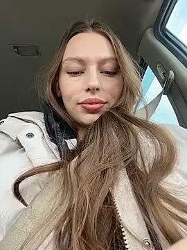 Snapshot of LeiaMood chatting on March 7, 4:53 am LeiaMood online show from March 7, 4:53 am