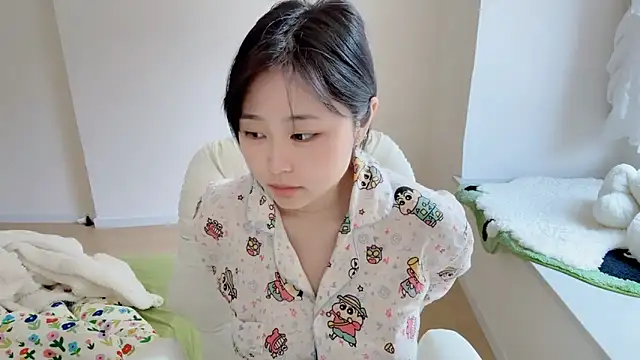 Onefiona online show from March 25, 5:46 am