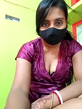 Snapshot of arushi_bb chatting on March 24, 7:46 am arushi bb online show from March 24, 7:46 am