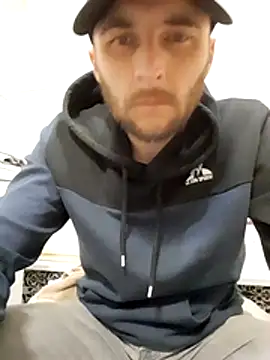 80julien online show from March 15, 2:56 pm