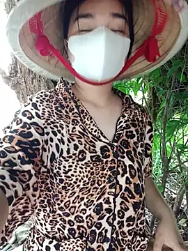 EnzxMoon02 online show from June 4, 5:46 am
