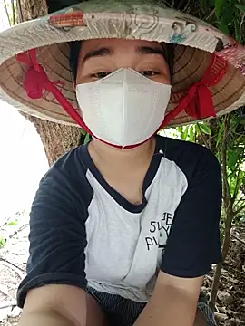 EnzxMoon02 online show from June 10, 5:28 am