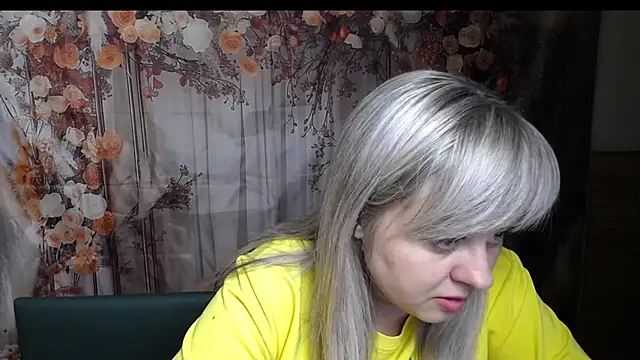 VeronicaSvitt online show from March 18, 1:25 pm