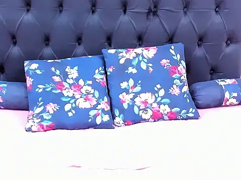 BustyBoobs67 online show from June 4, 5:52 pm