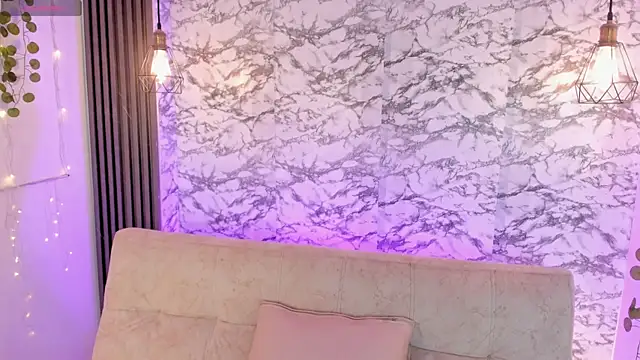 Snapshot of soffi_joness23 chatting on March 5, 7:10 pm soffi joness23 online show from March 5, 7:10 pm