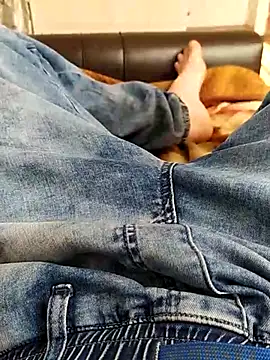 Ivan9iutt online show from April 5, 6:54 am