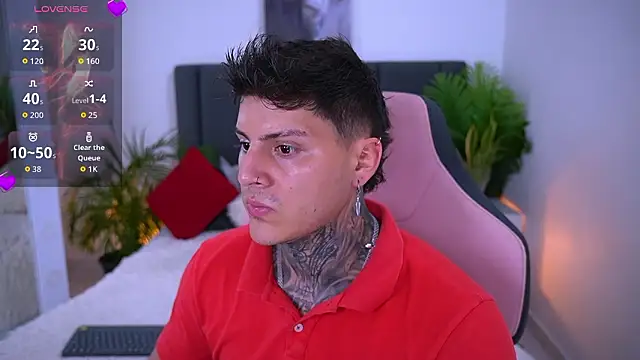 Snapshot of goldenatlasX chatting on February 25, 9:24 pm goldenatlasX online show from February 25, 9:24 pm