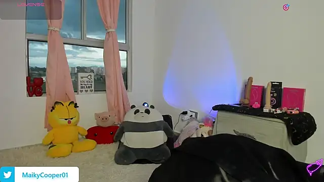 Snapshot of Maiky_Cooper01 chatting on February 20, 9:37 pm Maiky Cooper01 online show from February 20, 9:37 pm