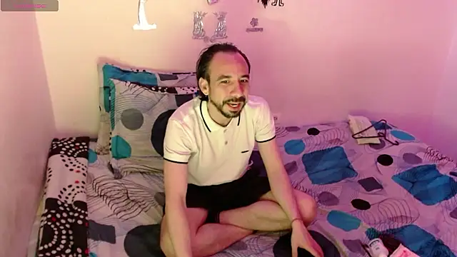 couple  party  online show from February 5, 11:20 pm