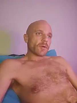 FrankieFuckMe online show from June 3, 6:02 pm