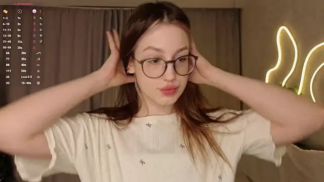 NicolaHulse online show from January 19, 4:05 am