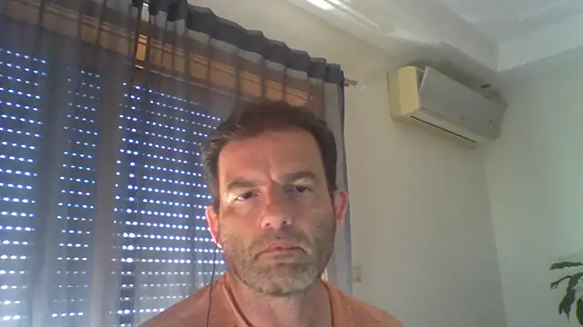 Snapshot of _grj1 chatting on June 18, 10:19 am grj1 online show from June 18, 10:19 am