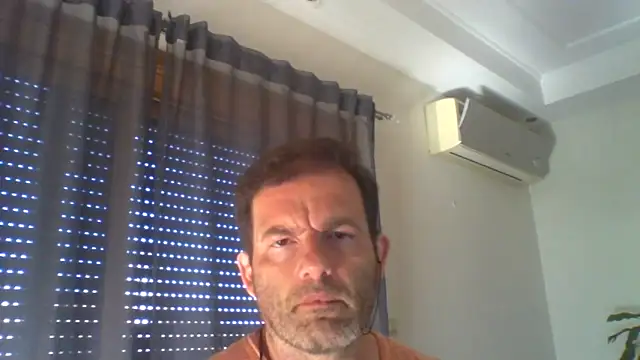 Snapshot of _grj1 chatting on June 19, 8:18 am grj1 online show from June 19, 8:18 am