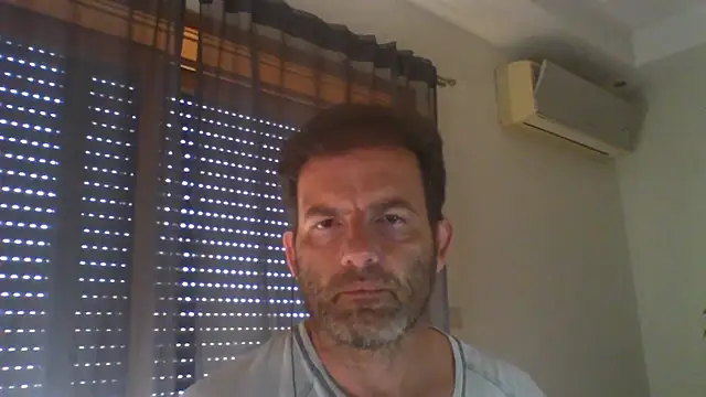Snapshot of _grj1 chatting on June 24, 8:24 am grj1 online show from June 24, 8:24 am
