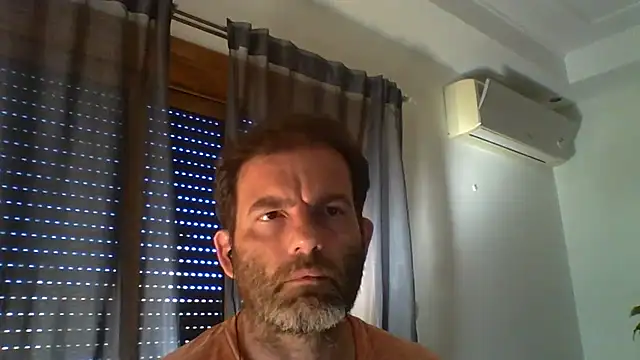 Snapshot of _grj1 chatting on July 3, 7:48 am grj1 online show from July 3, 7:48 am