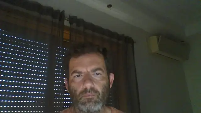 Snapshot of _grj1 chatting on July 5, 5:58 am grj1 online show from July 5, 5:58 am