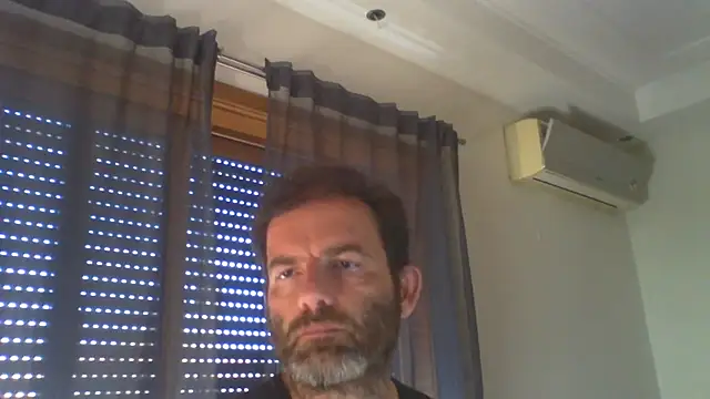 Snapshot of _grj1 chatting on July 8, 8:08 am grj1 online show from July 8, 8:08 am