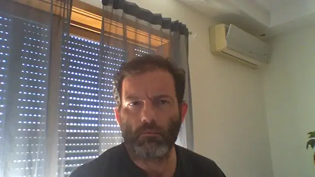 Snapshot of _grj1 chatting on July 10, 11:46 am grj1 online show from July 10, 11:46 am