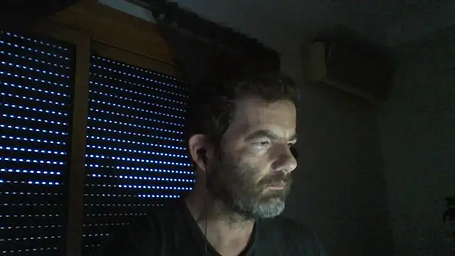 Snapshot of _grj1 chatting on July 12, 6:04 am grj1 online show from July 12, 6:04 am