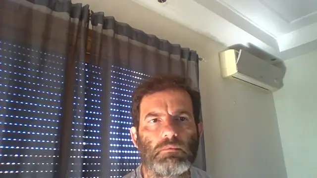Snapshot of _grj1 chatting on July 16, 8:31 am grj1 online show from July 16, 8:31 am