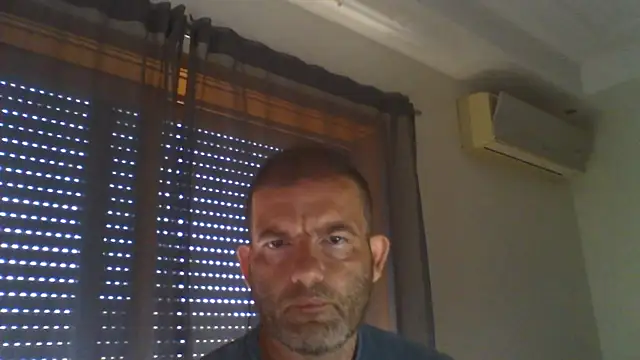 Snapshot of _grj1 chatting on August 3, 7:29 am grj1 online show from August 3, 7:29 am