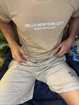 urfuckbunny online show from April 17, 6:11 pm