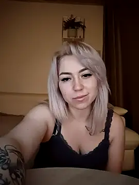 MeissyLux online show from January 13, 10:15 pm