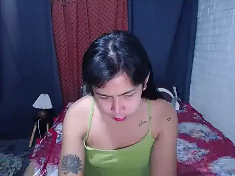 BriannaCruz24 online show from June 22, 12:13 pm