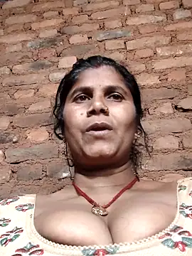 Hot di97 online show from March 13, 2:23 pm