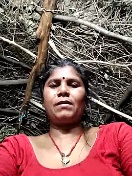 Hot di97 online show from June 10, 8:08 pm