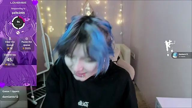 Ashley Veil online show from February 21, 9:05 pm