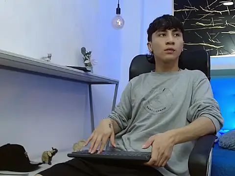 XanderGrey8 online show from February 2, 7:12 pm