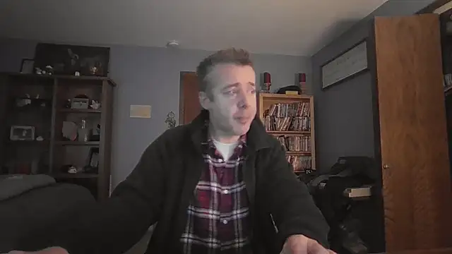 chrisw8140 online show from March 6, 4:53 am