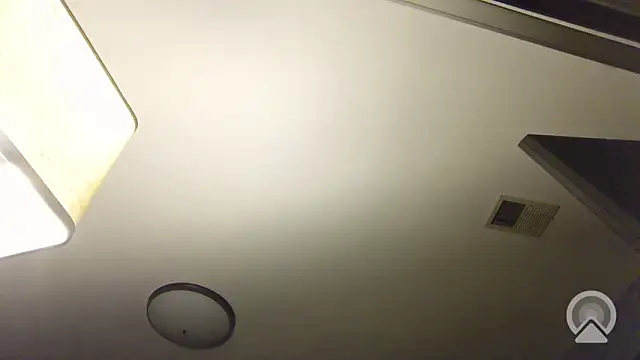 chrisw8140 online show from March 24, 5:23 am