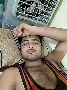 Snapshot of allumatar chatting on June 19, 3:27 pm allumatar online show from June 19, 3:27 pm
