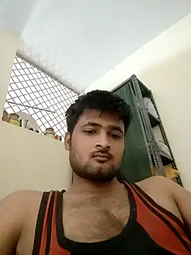 Snapshot of allumatar chatting on June 25, 5:56 am allumatar online show from June 25, 5:56 am