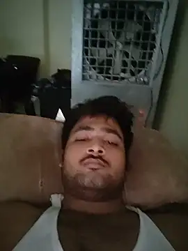 Snapshot of allumatar chatting on July 5, 9:05 am allumatar online show from July 5, 9:05 am