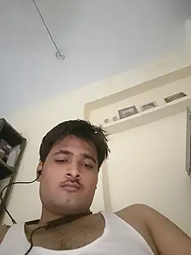 Snapshot of allumatar chatting on July 7, 10:52 am allumatar online show from July 7, 10:52 am