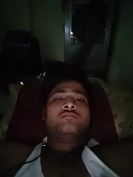 Snapshot of allumatar chatting on July 14, 10:15 pm allumatar online show from July 14, 10:15 pm