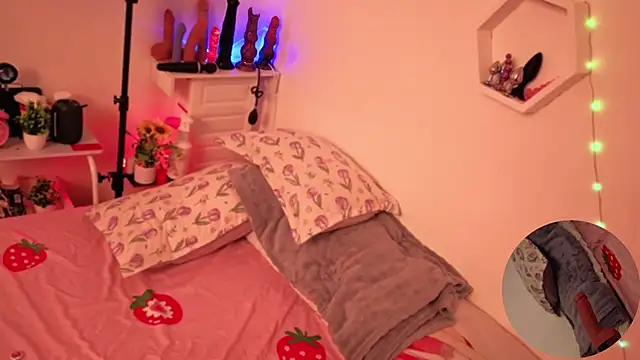 25sweetlilbunny online show from June 13, 5:38 am