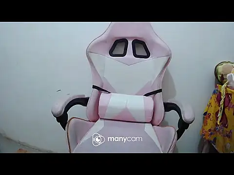 lady love69 online show from February 3, 6:46 pm