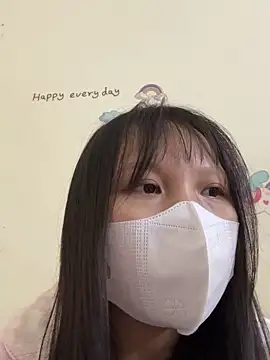 Snapshot of Charlotte-ee chatting on February 2, 3:49 am Charlotte-ee online show from February 2, 3:49 am