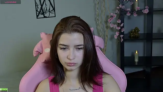 kity Jafaela online show from February 3, 1:04 am