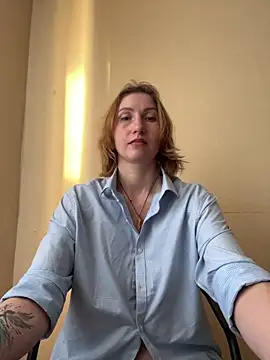  Crystal 2 online show from February 20, 2:28 pm