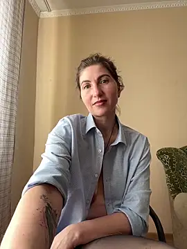  Crystal 2 online show from March 8, 11:25 am