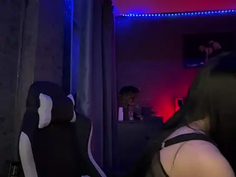 Kelliy Moon online show from February 3, 8:25 pm