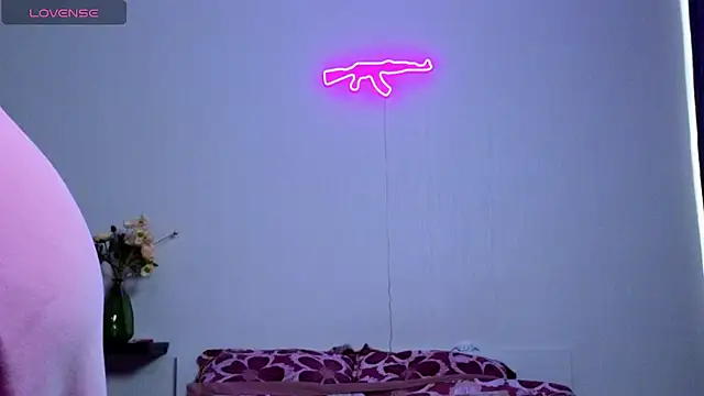 TerriCastro online show from February 11, 6:29 am