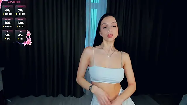 ZanaBreland online show from February 17, 5:37 am