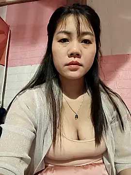 Ngocmai lazdy online show from February 5, 3:38 pm